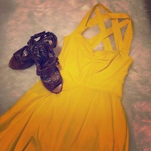 Victoria’s Secret: Moda International Dress